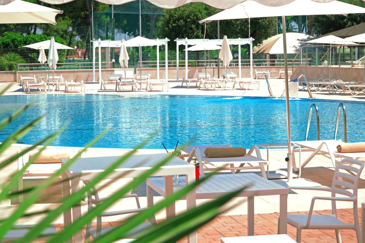 Tursport Aparthotel Taranto Exterior photo