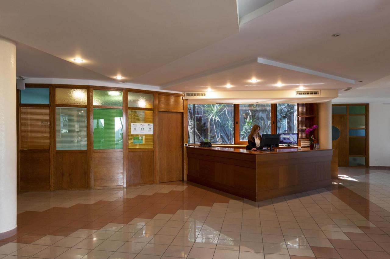 Tursport Aparthotel Taranto Exterior photo