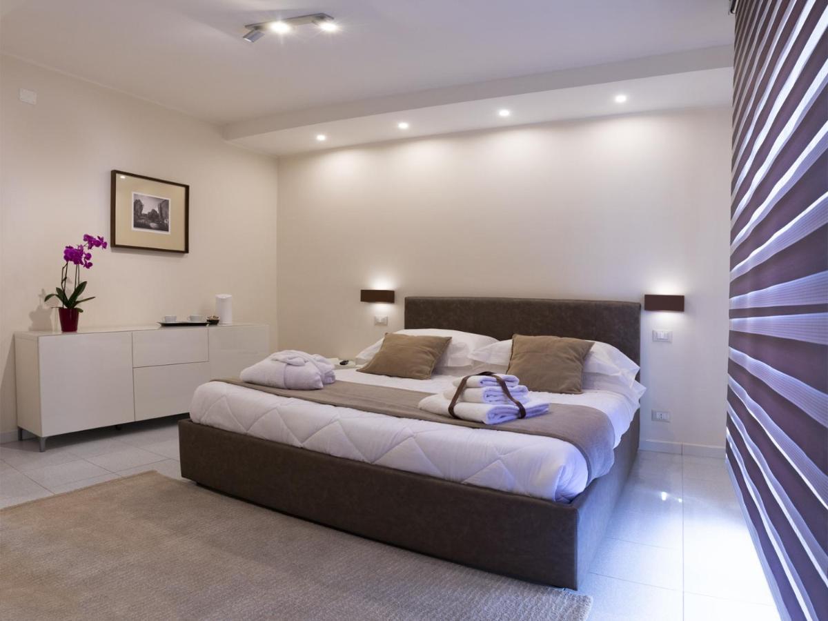 Tursport Aparthotel Taranto Exterior photo
