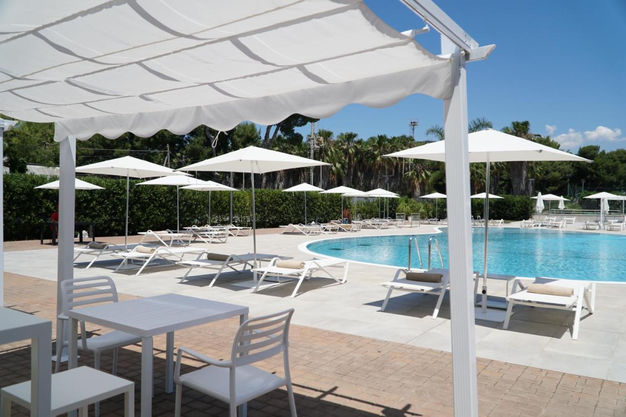 Tursport Aparthotel Taranto Exterior photo