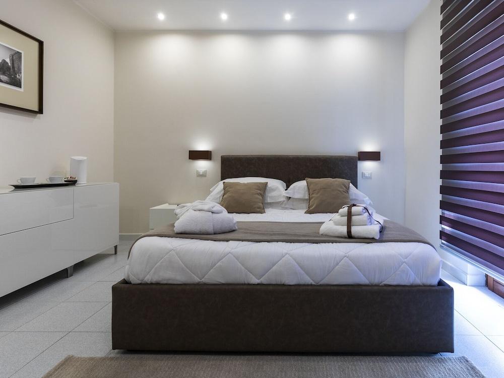 Tursport Aparthotel Taranto Exterior photo